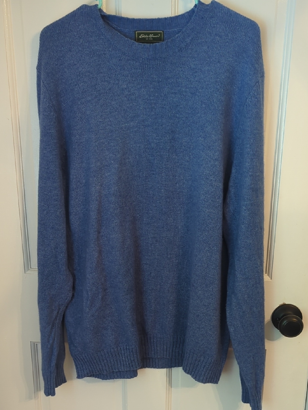 Eddie Bauer Lambs Wool/Acrylic Blue Sweater Large